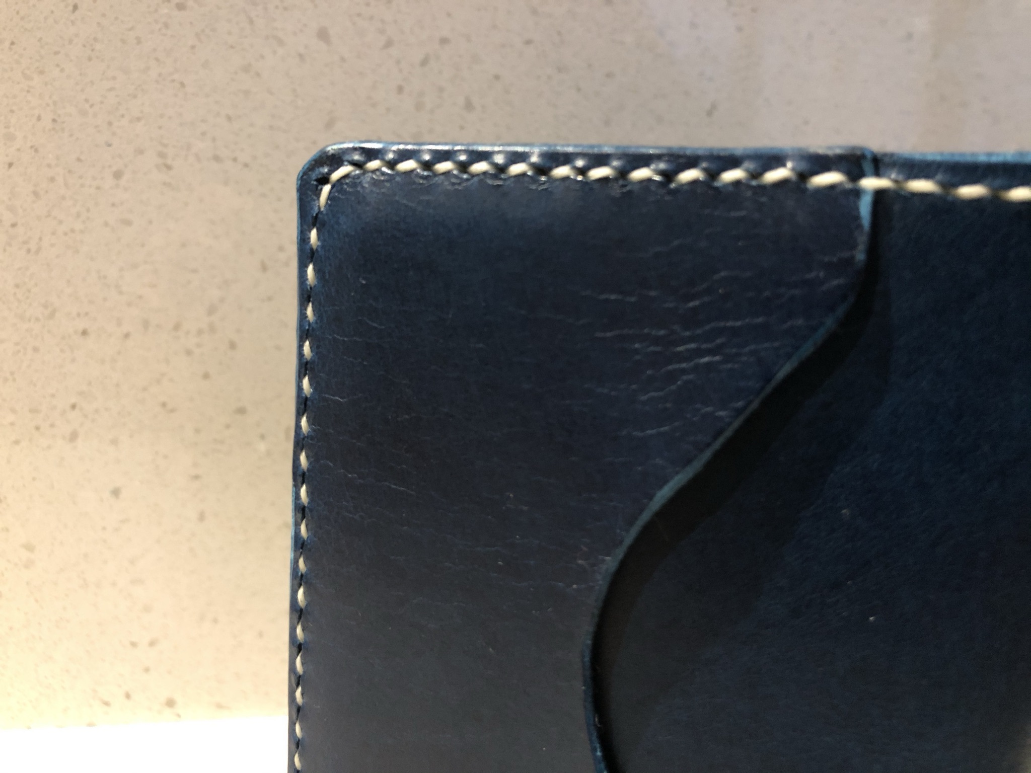 Blue Buttero Wallet, corner edge detailing